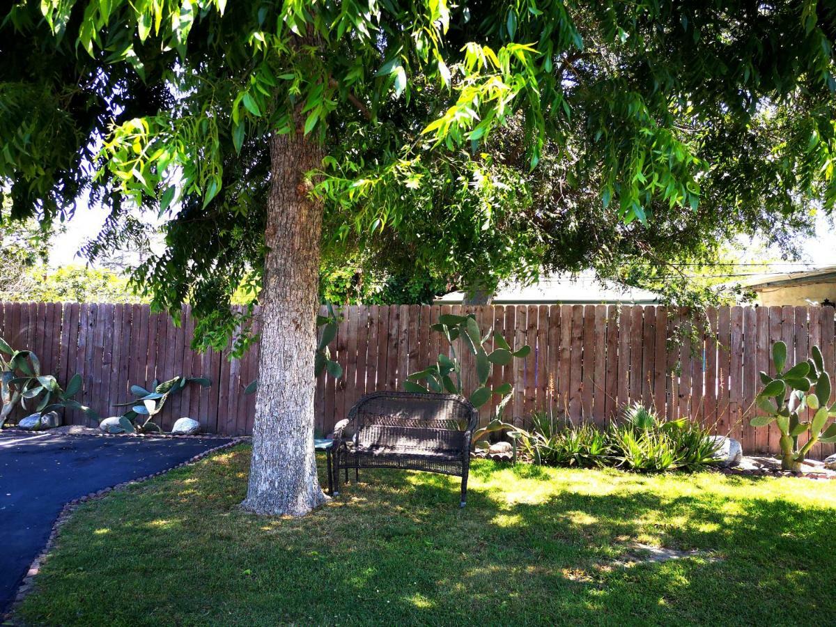 Pasadena Single House 3B1B 三房一厅一厨一浴 Lägenhet Exteriör bild